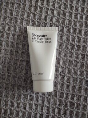 🐞2/$20🐞Nécessaire White Body Lotion — Lightweight Daily Moisturizer